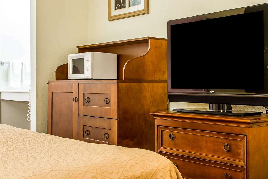 Rodeway Inn Auburn Ruang foto