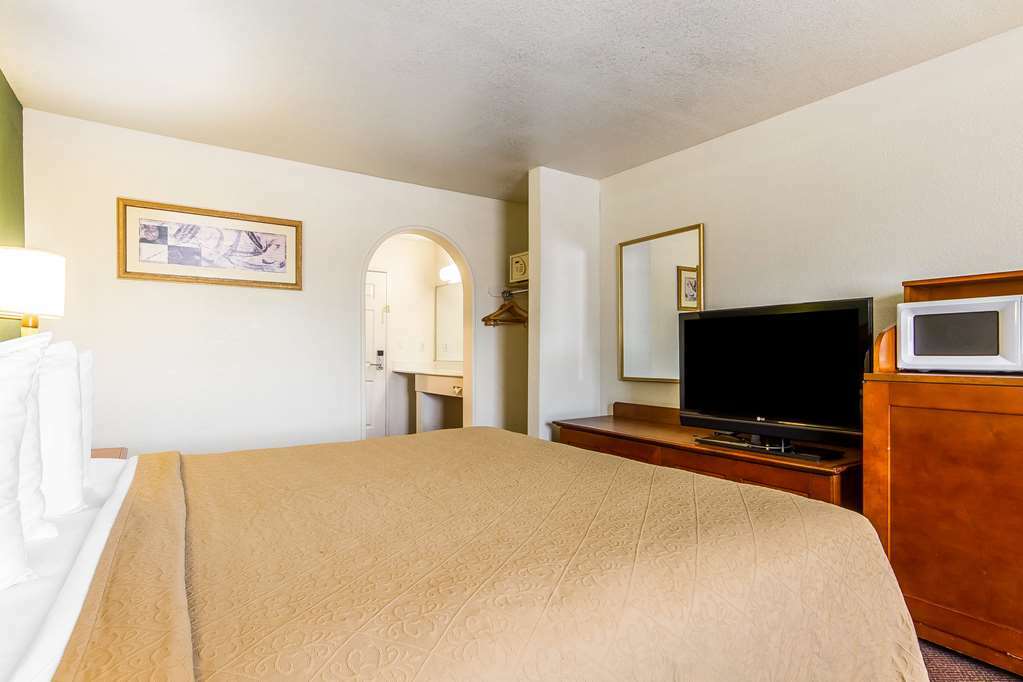 Rodeway Inn Auburn Ruang foto