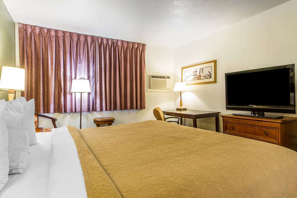 Rodeway Inn Auburn Ruang foto